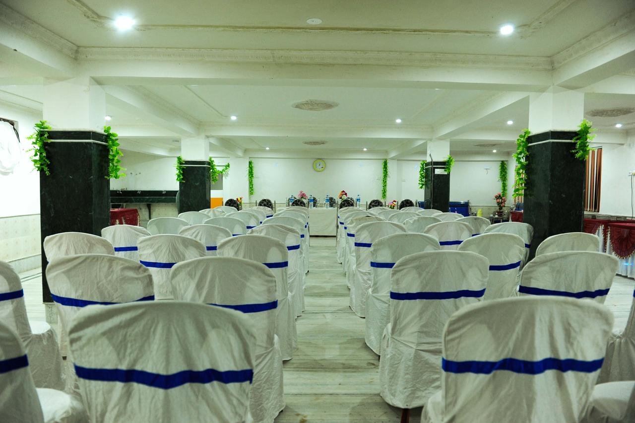 Jayanti Hotel ธาราพิธ ภายนอก รูปภาพ